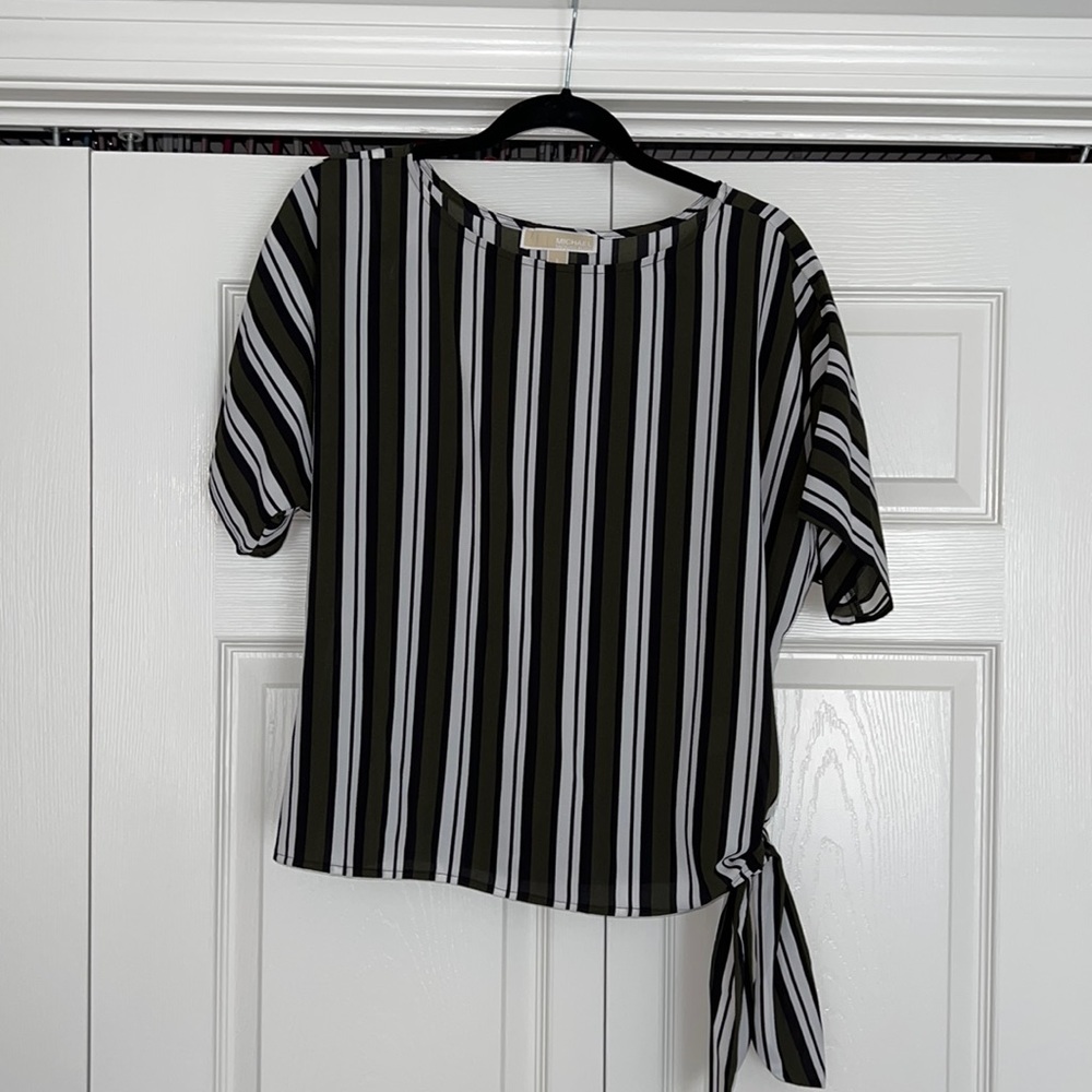 Michael Kors side tie top